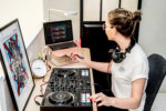 DJ Profesional Controlador DJUCED , HERCULES 4780909-INPULSE 500