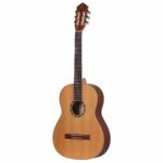 Guitarra Clásica 4/4, Color natural, Ortega, R122SN